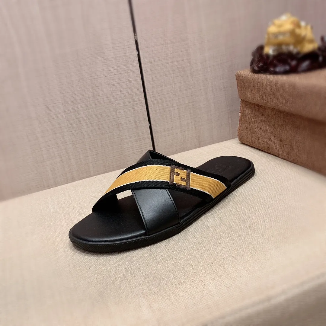 Slippers: New model: Factory price: 220💰💰🎩🎩🔥🔥《 Fendi FENDI* 》Series of slippers top purchasing agent 🔍🔍Men's 2022 counters are on sale simultaneously, original imported cowhide from Italy, exquisite workmanship,), sole: (super comfortable) original sole provided by the original factory, ⚠️ The exclusive double-layer movable molded bottom is super comfortable⚠️, the real thing is more beautiful🎬The real thing is more beautiful🔍🔍original order quality, you can enter and leave the counter at will, the correct size is 38-44, you can order 45. Long-term availability 266